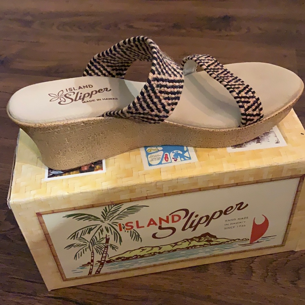 Island Slipper - elastic slide